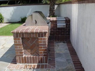 Outdoor Kitchens