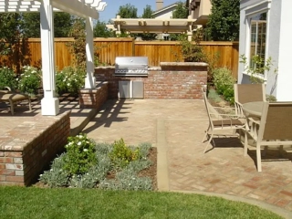 Outdoor Kitchens