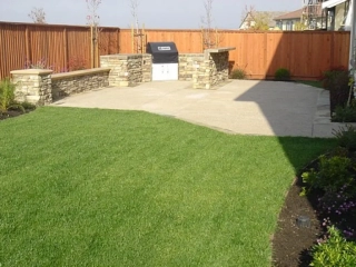 Outdoor Kitchens
