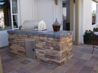Outdoor Kitchens