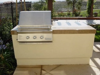 Outdoor Kitchens